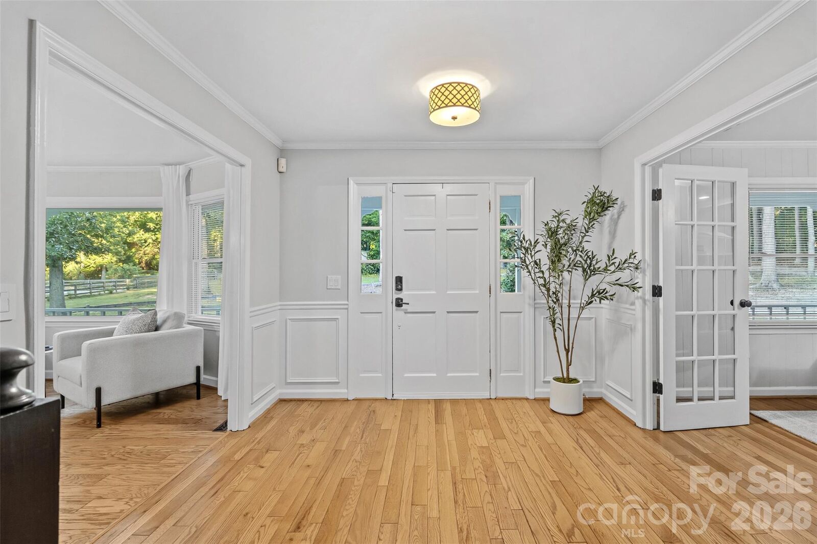 Property Photo:  8609 Laurelwood Lane 20 Providence Rd Est Opca  NC 28173 