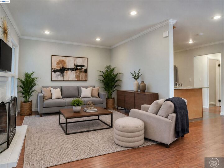 Property Photo:  33181 Lake Lanier Pl  CA 94555 