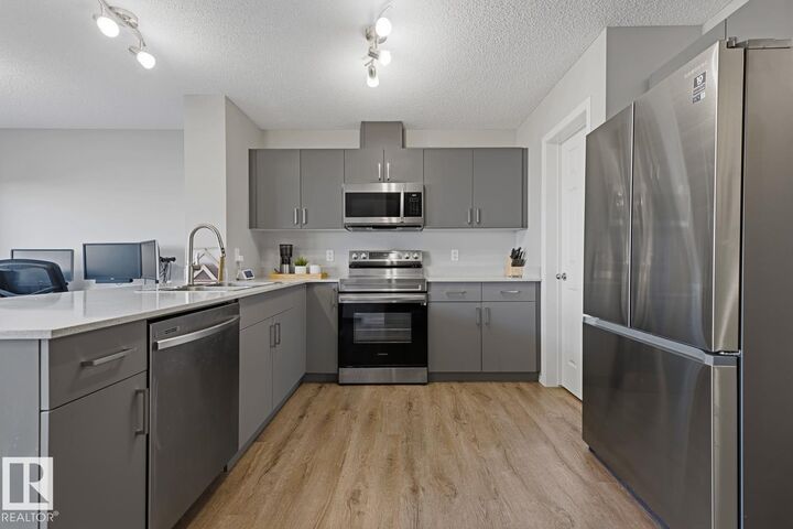 Property Photo:  9324 Cooper Bend SW  AB T6W 4M4 