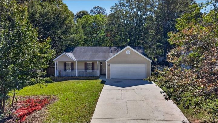 Property Photo: 3549 Clearview Drive GA 30273