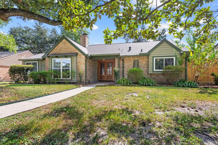 Property Photo:  2306 Lexford Lane  TX 77080 