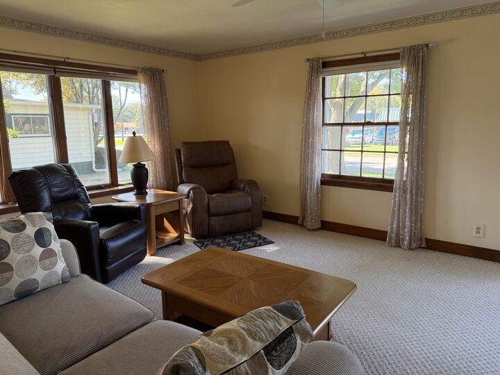 Property Photo:  1456 Chartres Street  IL 61301 