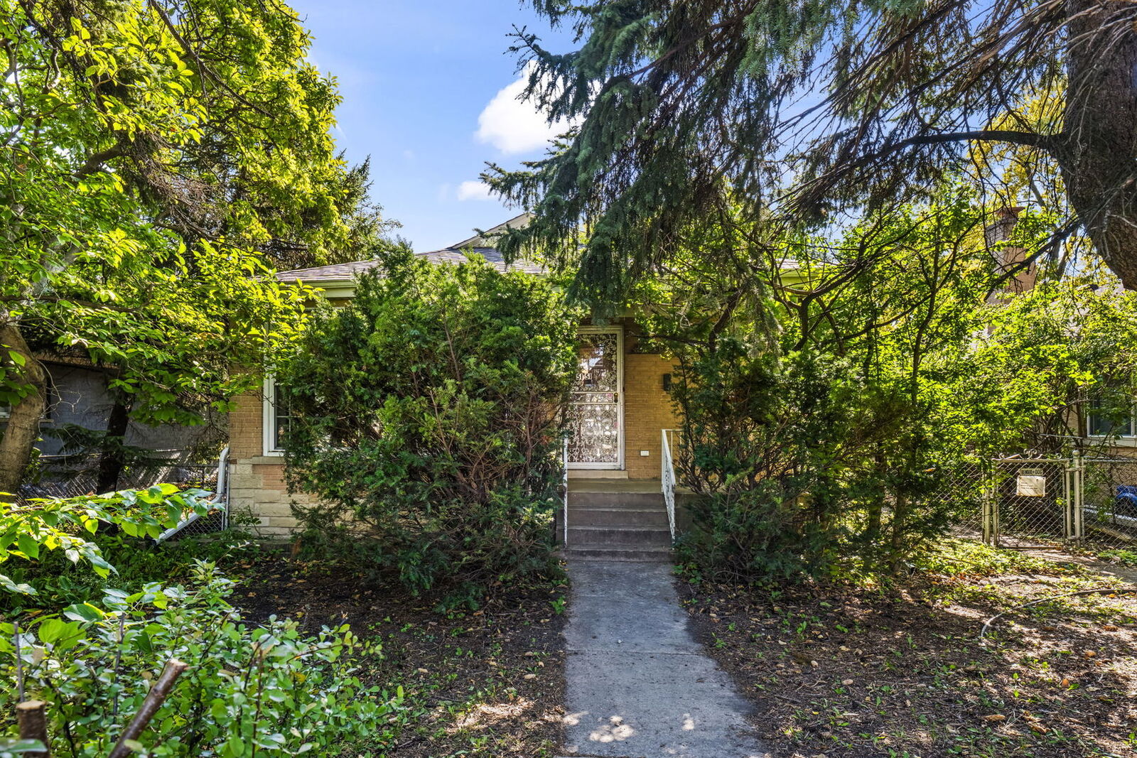 Property Photo: 5151 Touhy Avenue IL 60077