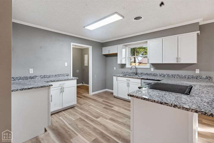 Property Photo: 1123 S Parkside Street AR 72315
