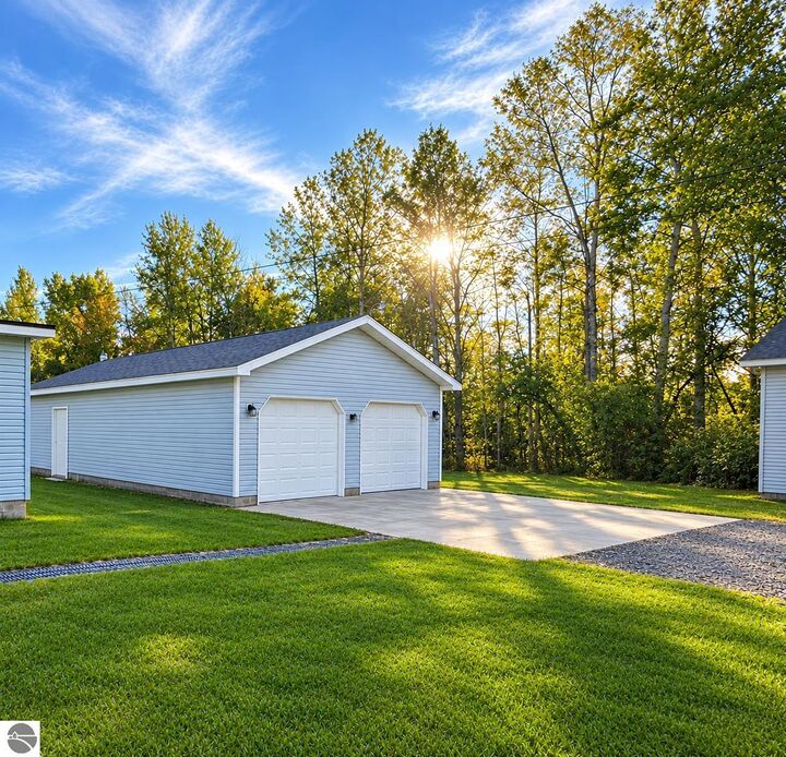 Property Photo:  1568 E Hull Road  MI 48628 