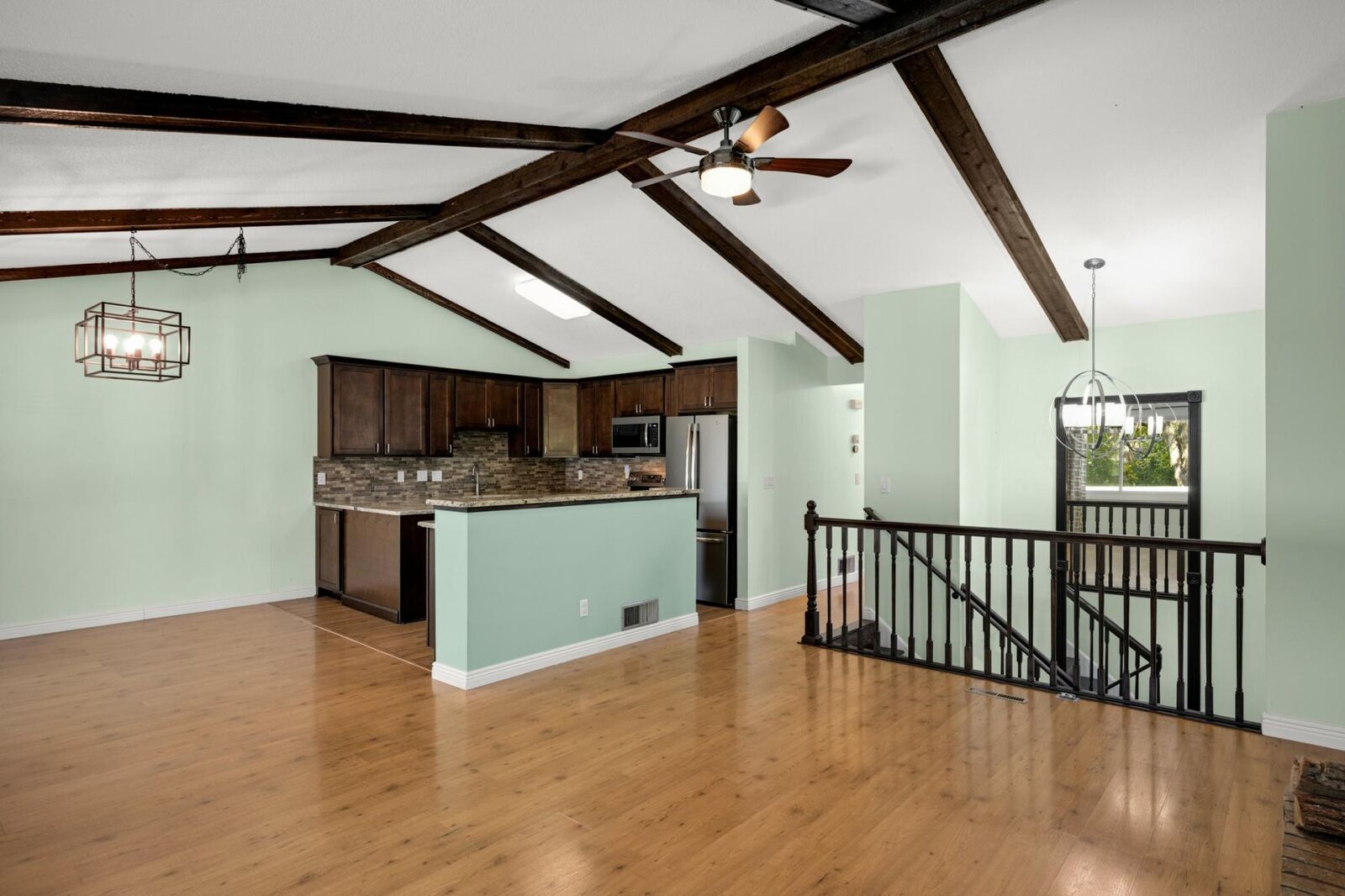 Property Photo: 6710 Buckingham Bay MN 55125