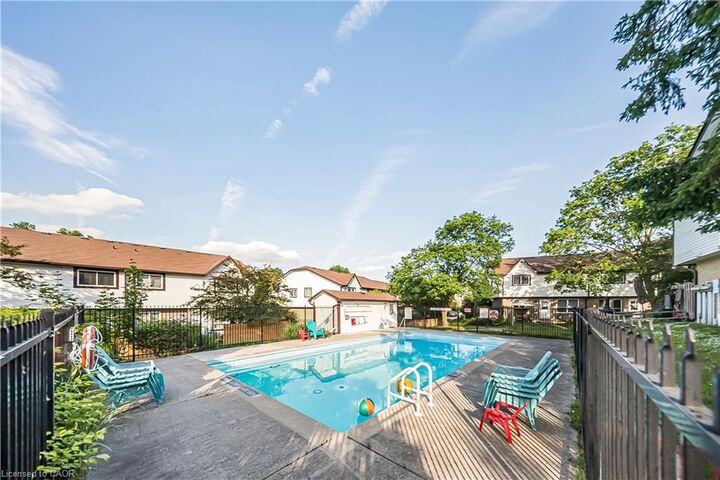 Property Photo:  391 Pioneer Drive 3  ON N2P 1L8 