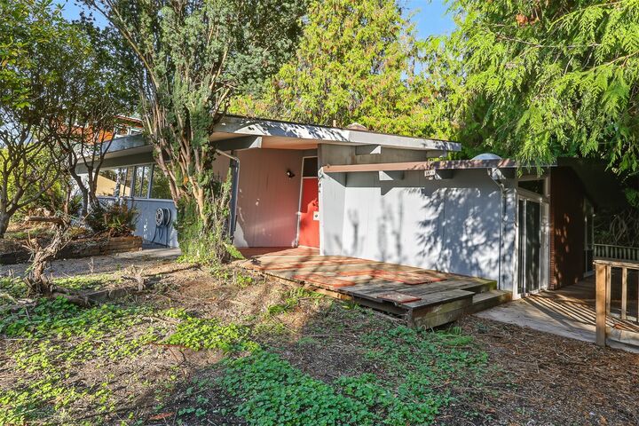 Property Photo:  8804  30th Avenue NW  WA 98117 