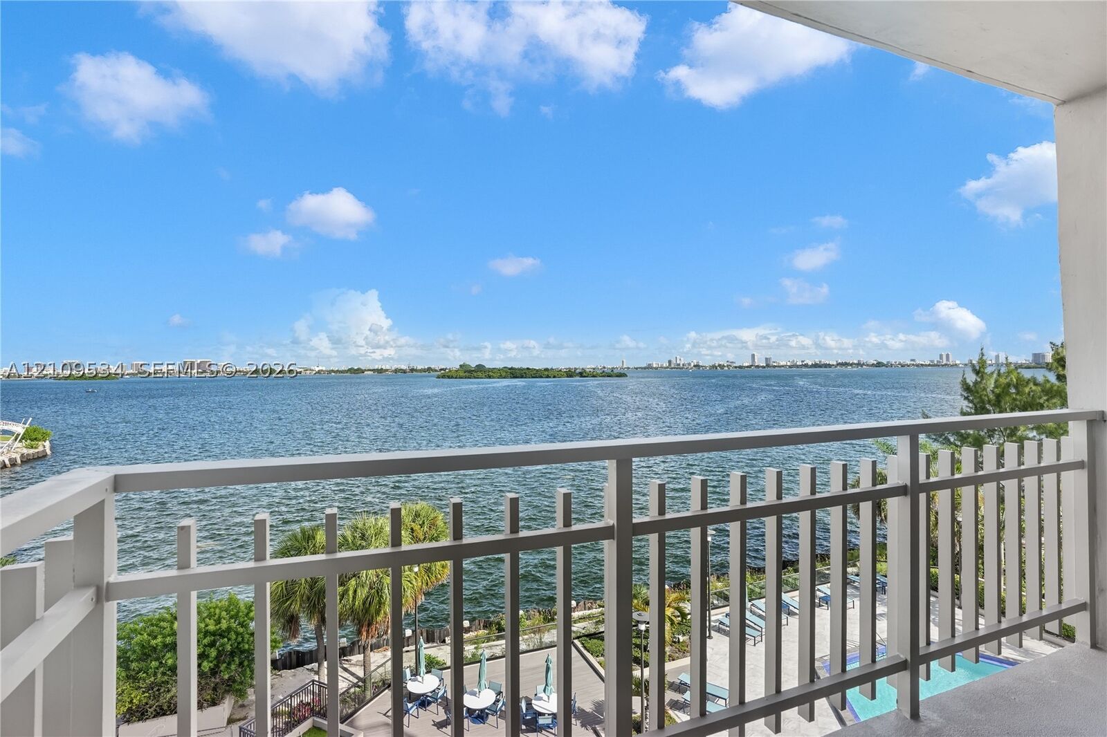 Property Photo: 11113 Biscayne Blvd 458 FL 33181