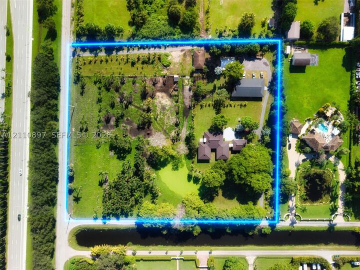 Property Photo:  3351 SW 132nd Ave  FL 33027 