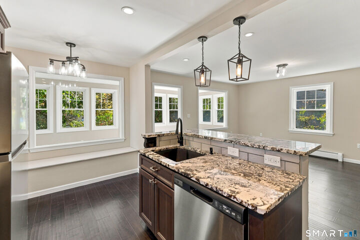 Property Photo:  60 Shore Drive  CT 06451 
