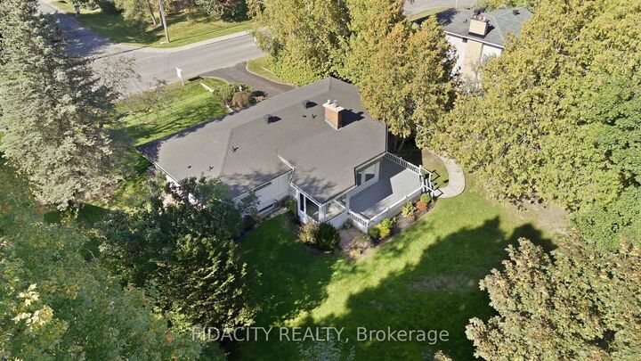 Property Photo: 36 Beverly Street ON K2S 0S2