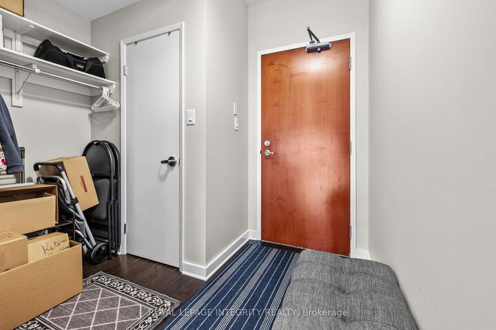 Property Photo:  310 Centrum Boulevard 309  ON K1E 0A3 