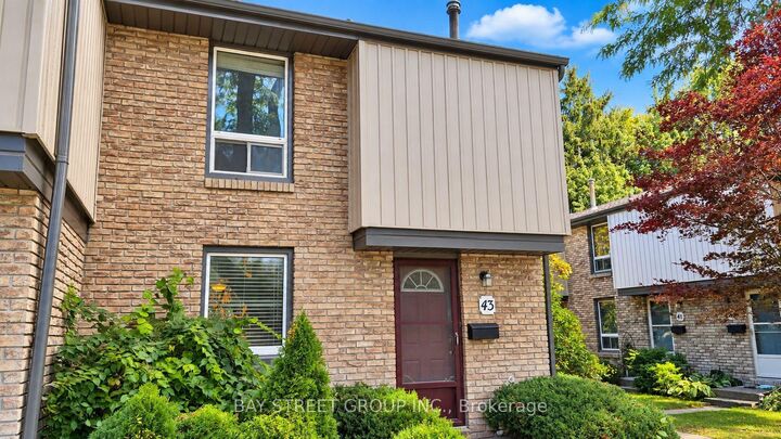 Property Photo:  302 Vine Street 43  ON L2M 7M6 