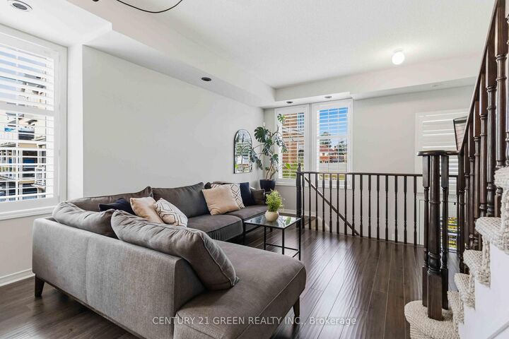 Photo de la propriété:  180 Howden Boulevard 43  ON L6S 0E6 