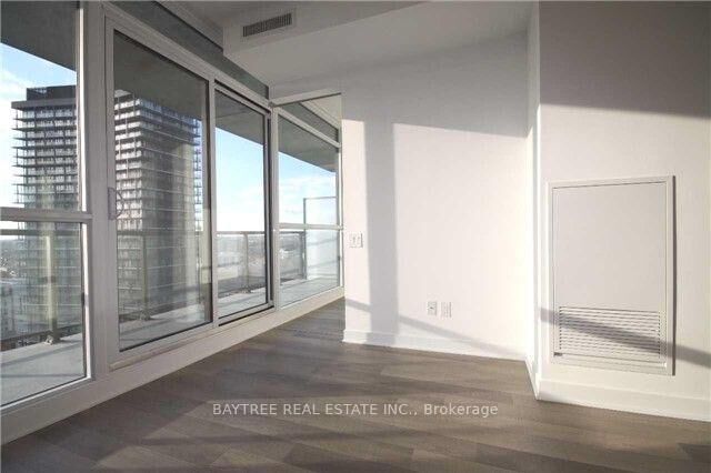 Property Photo:  290 Adelaide Street W 3802  ON M5V 1P6 