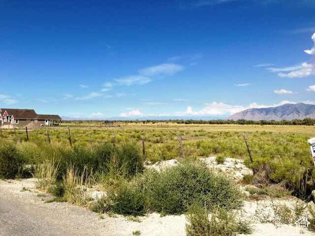 Property Photo:  601 E Clay St N  UT 84029 
