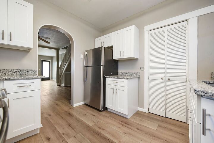 Property Photo:  7611 Edgerton Avenue  PA 15221 