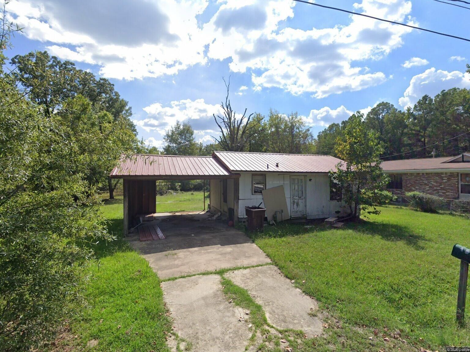 Property Photo:  4416 W Burnett Street  AR 71603 