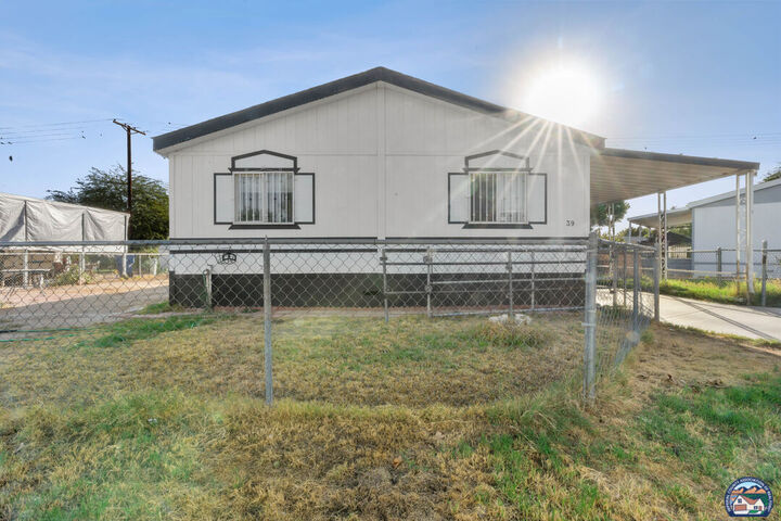 Property Photo: 950 N Imperial Ave 39 CA 92227
