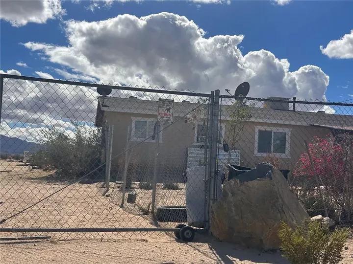 Property Photo:  69877 Cielito  CA 92277 