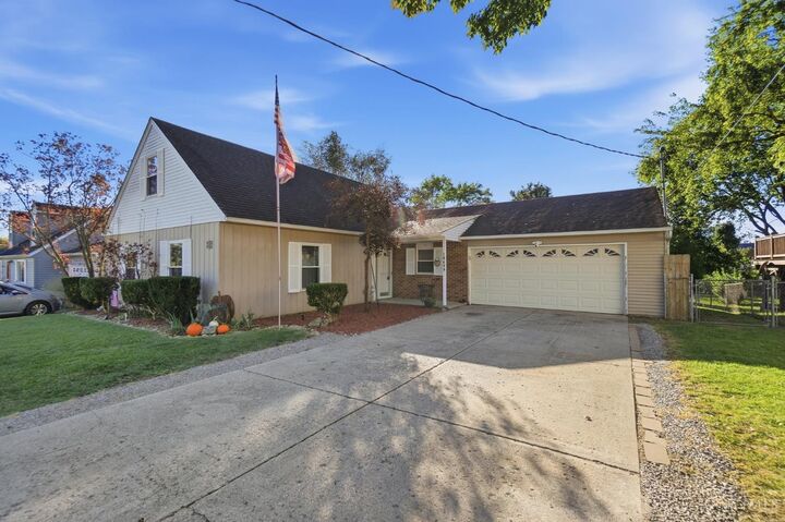 Property Photo: 10699 West Road OH 45030