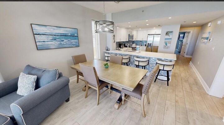 Property Photo:  1018 E Highway 98 150  FL 32541 