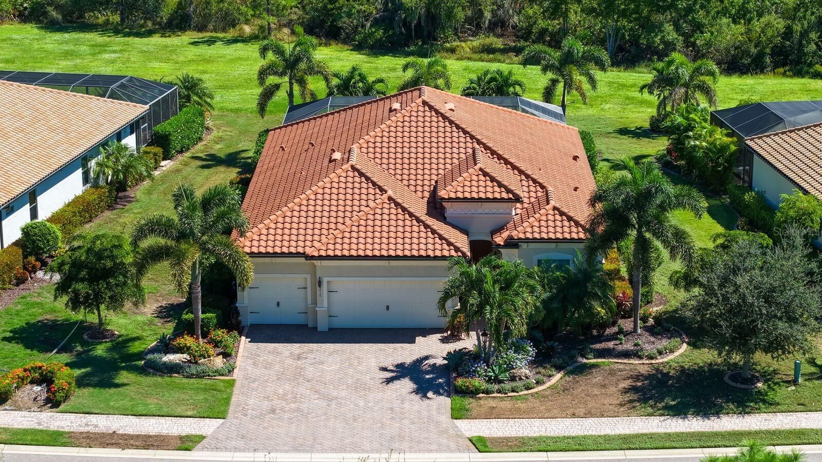Property Photo:  16218 Castle Park Terrace  FL 34202 