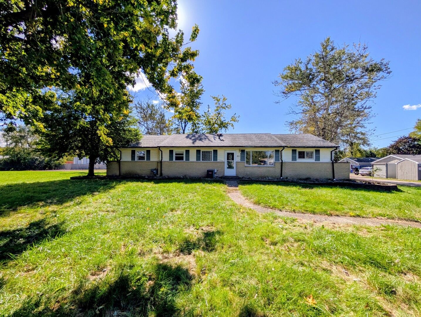 Property Photo:  21 E Romeo Road  IL 60446 