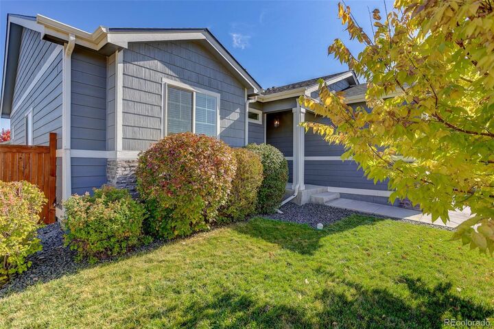 Property Photo:  1148 Wagon Wheel Circle  CO 80543 
