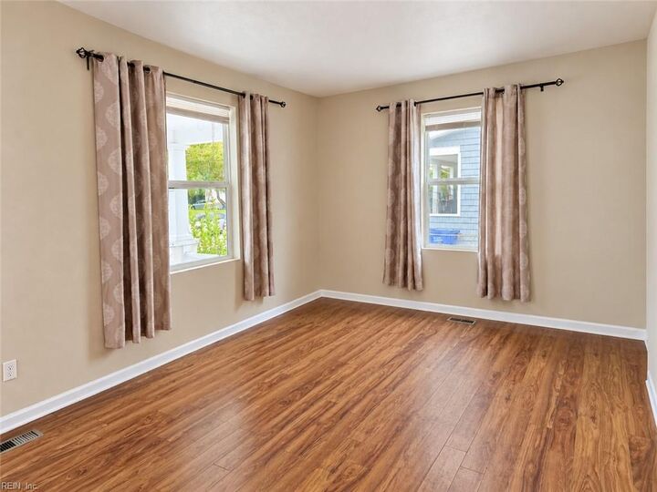 Property Photo: 2614 Keller Ave VA 23509