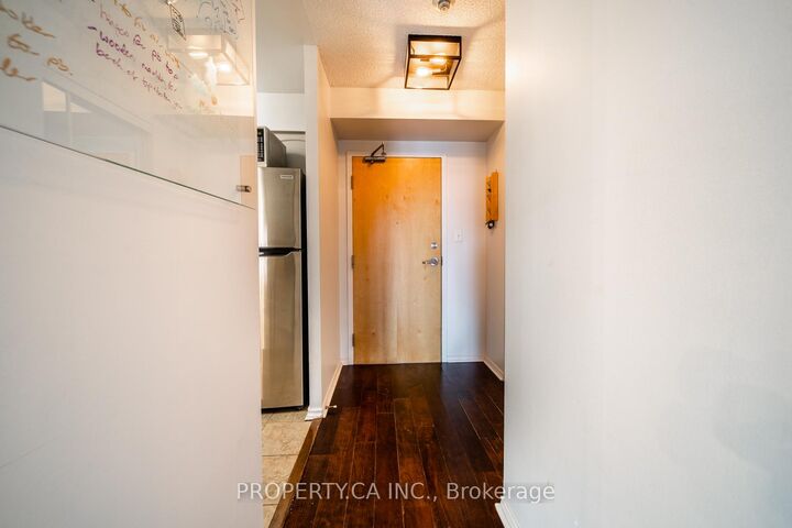 Property Photo:  70 Mill Street 608  ON M5A 4R1 