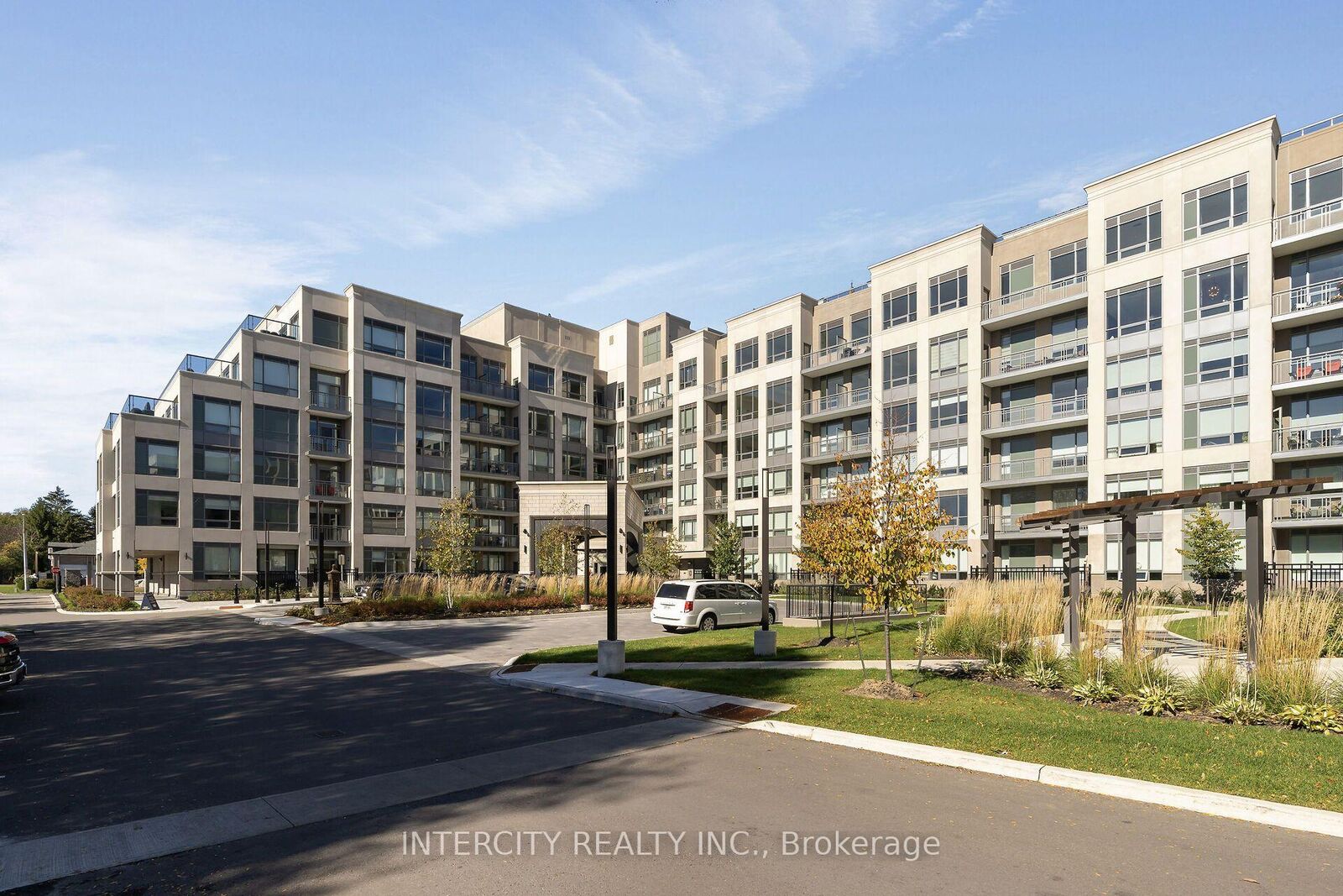 Property Photo: 2075 King Road 323 ON L7B 0R6