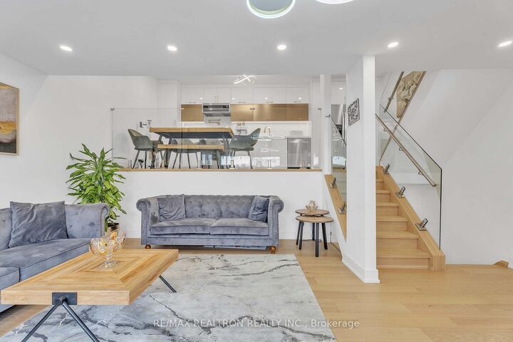 Property Photo:  307 Milestone Crescent  ON L4G 3M2 