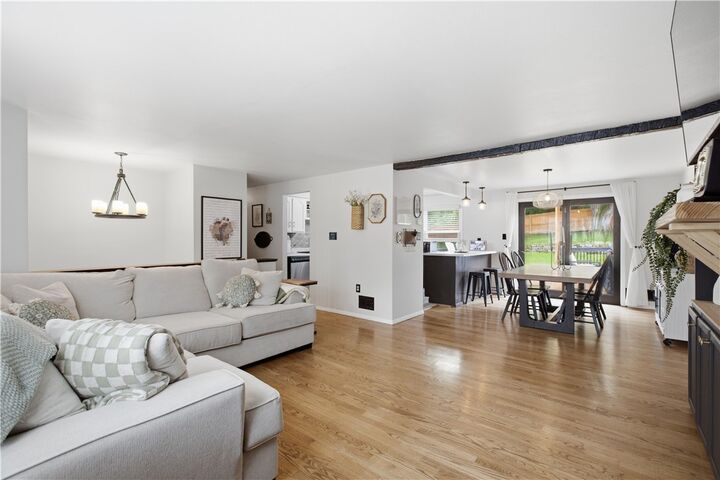Property Photo: 36 Concord Dr PA 15642