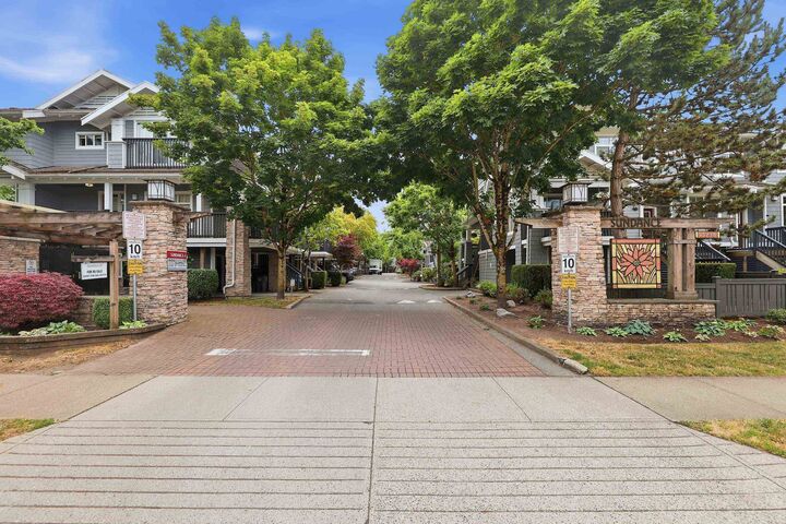 Property Photo:  15236 36 Avenue 141  BC V3Z 2B3 