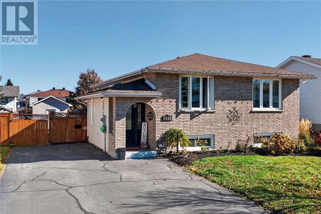 Property Photo:  3358 Percy Street  ON P3N 1A2 