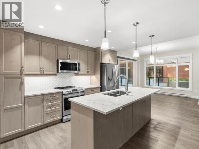 Property Photo:  105-36 Waterfront Place  YT Y1A 0K7 