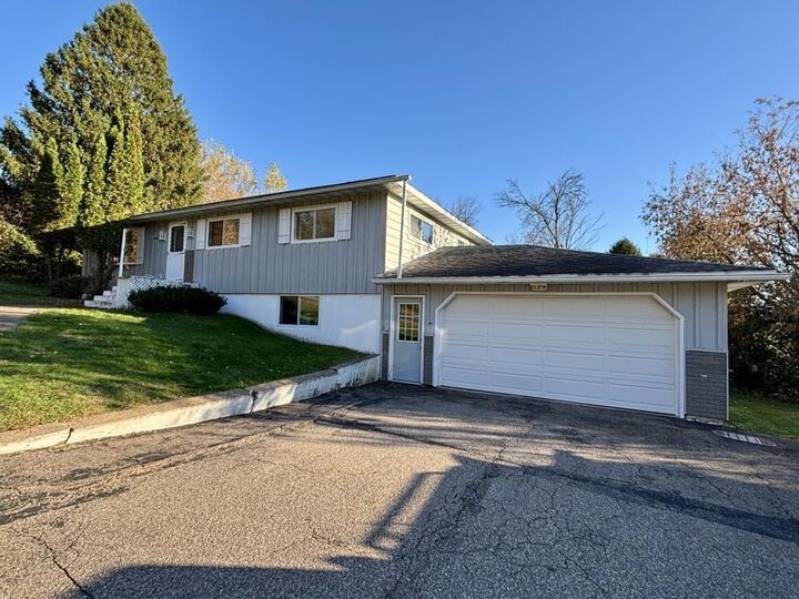 Property Photo: 1413 Swanee Avenue WI 54403