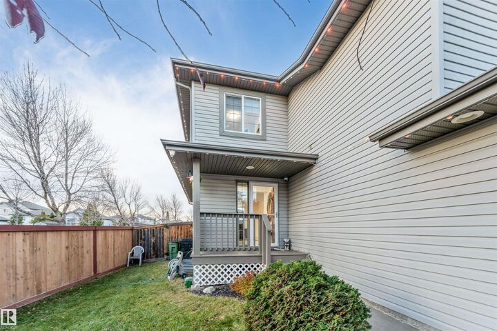 Property Photo:  1828 36 Avenue NW  AB T6T 1S8 