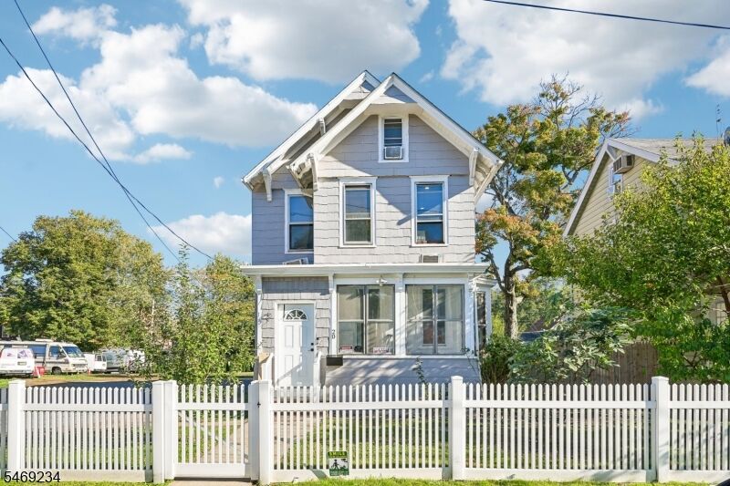 Property Photo:  20 Tompkins St  NJ 07052 