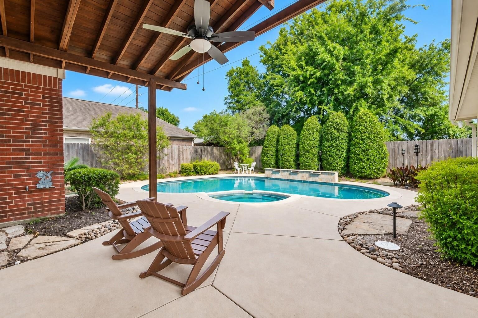 Property Photo:  19002 Appletree Hill Lane  TX 77084 