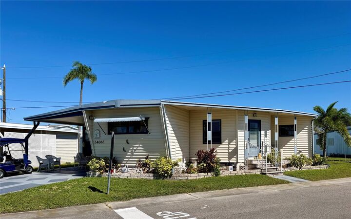 Property Photo:  34085 Alamanda Drive N  FL 33781 