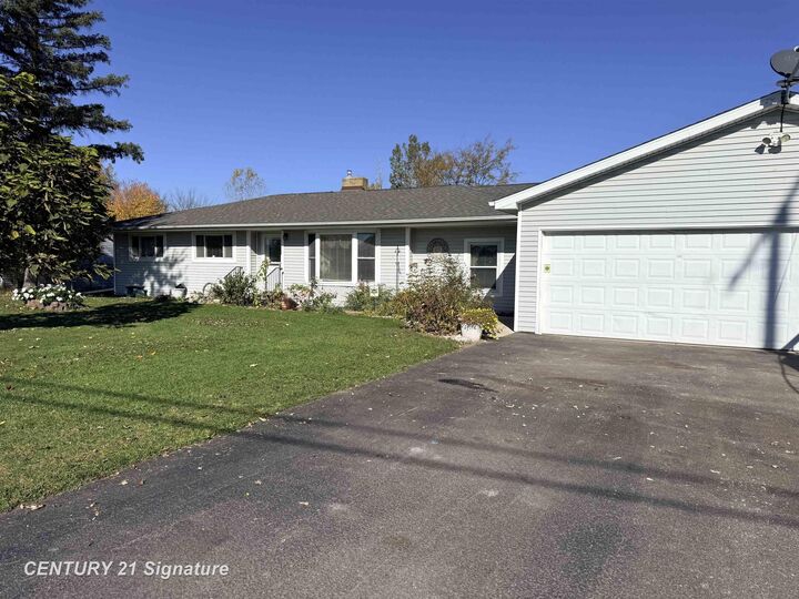Property Photo:  7464 Reid Road  MI 48473 