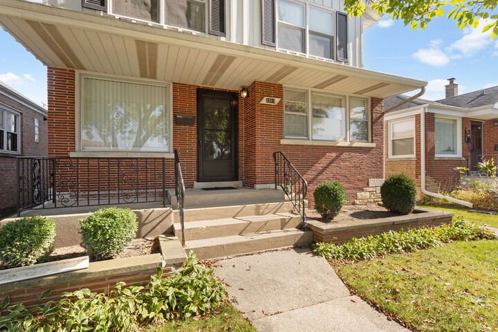 Property Photo: 2313 13th Street S IL 60546