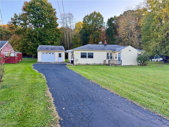 Property Photo: 713 Kale Adams Road OH 44430
