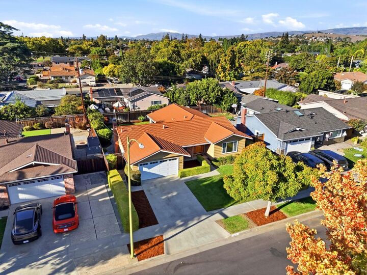 Property Photo: 1211 Greenmoor Drive CA 95118