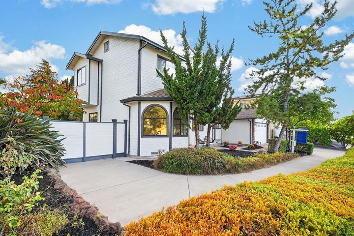 Property Photo:  1459 Goldenlake Road  CA 95131 