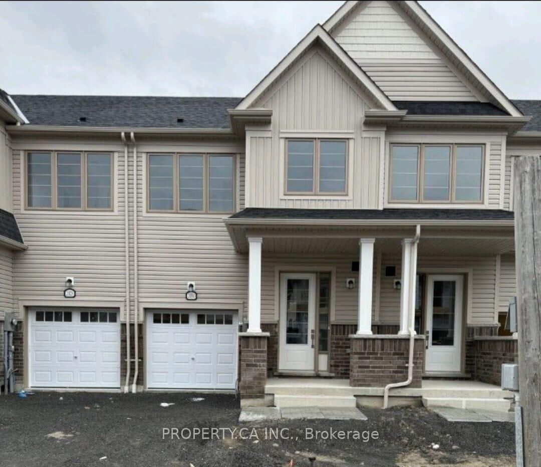 Property Photo:  2032 Cameron Lott Crescent  ON L1L 0S1 