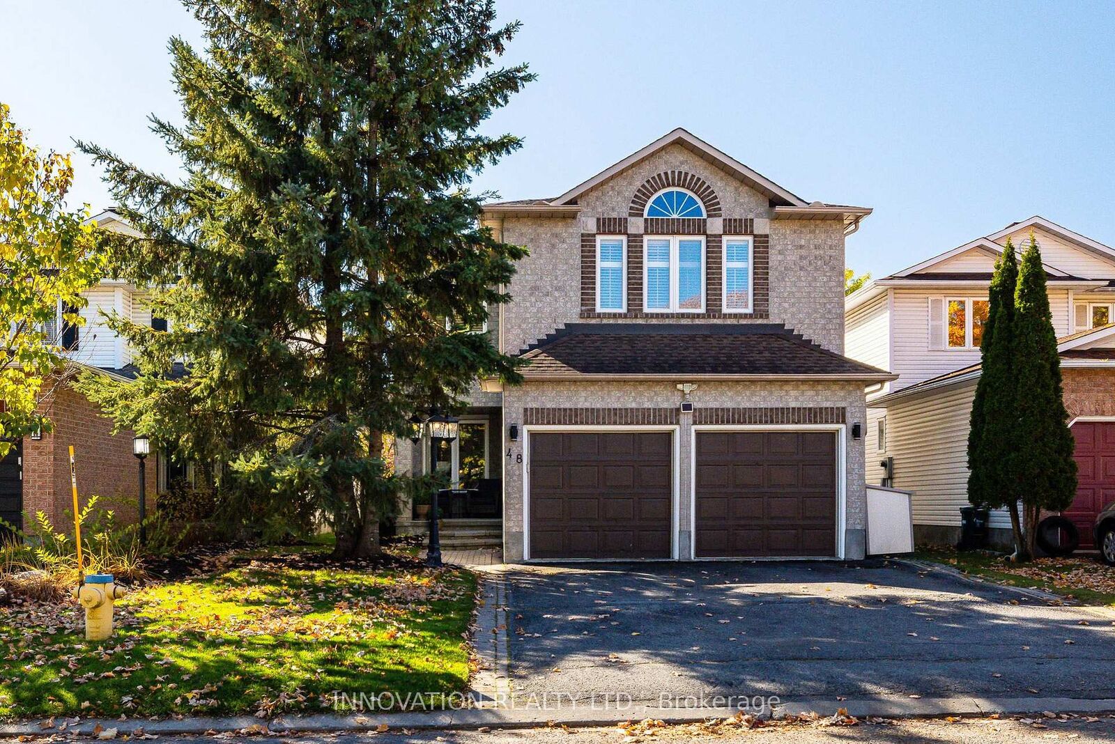 Property Photo:  48 Nakota Way  ON K2J 4M3 